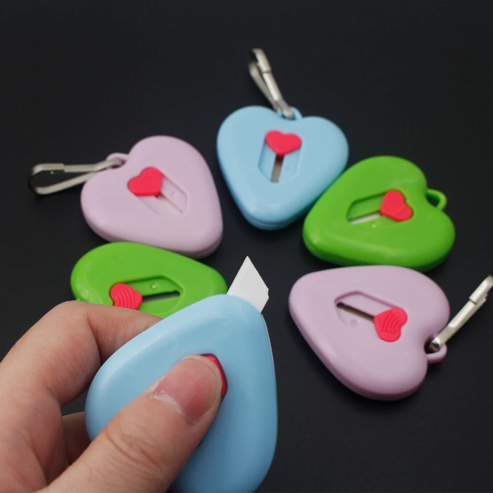 Розовый/синий/зеленый цвет искусственная кожа в форме сердца портативный милый