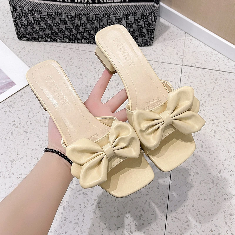 Женские босоножки на квадратном каблуке сандалии зеленого цвета с