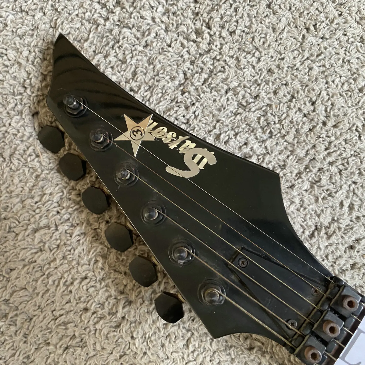 Фото Электрогитара L673 Watson, 24 лада, с двойным тремоло Floyd Rose, корейского производства, с логотипом Block, для начинающих, в наличии №4