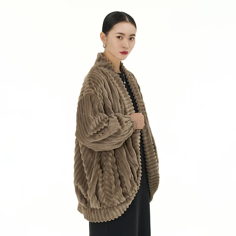 SuperAen 2025 осень и зима новые модные женские свободные пальто большого размера в