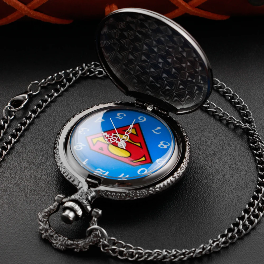 Рисунок 4 - Карманные кварцевые часы с этническим супергероем