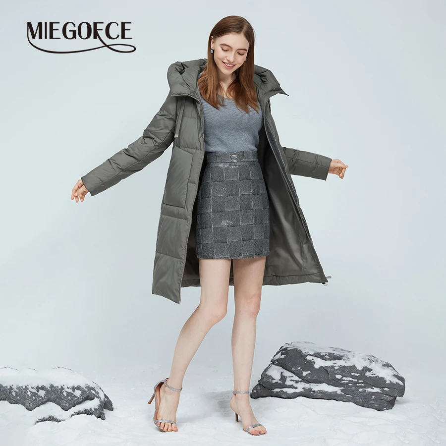 

MIEGOFCE 2022 Зима новая женская стеганая капюшон длинная куртка хлопковая одежда воротник стойка мягкая ткань женское пальто ветрозащитная пид...