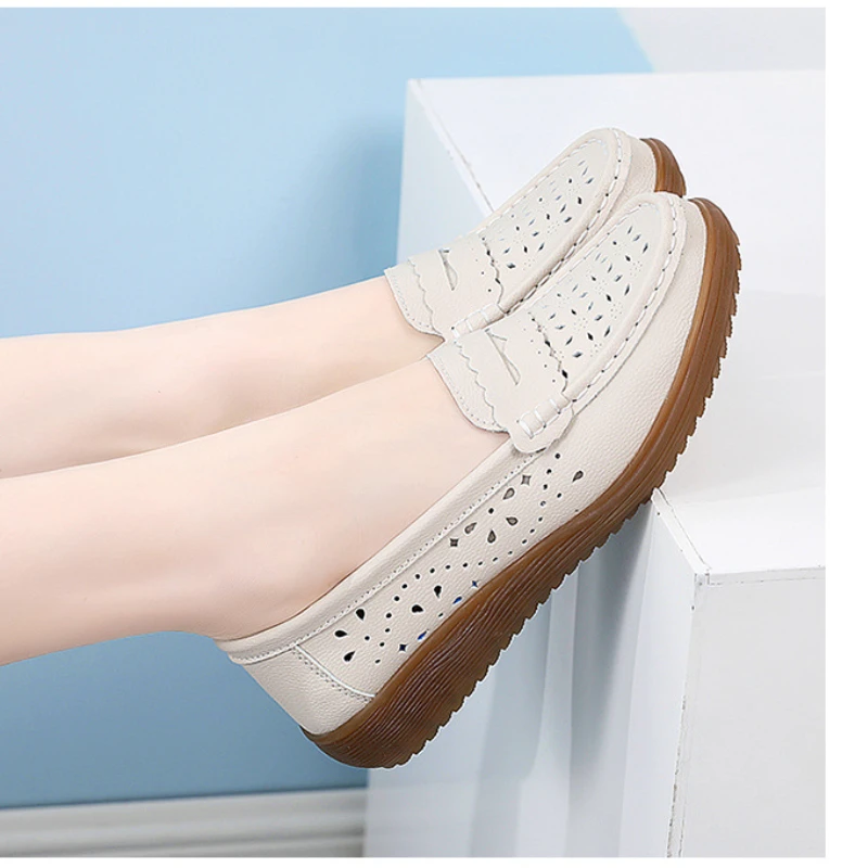 2022 Soft Women Flats Loafers Round Toe Slip-On Casual Shoes Breathable Comfortable Lady Footwear for Working Walking Sports