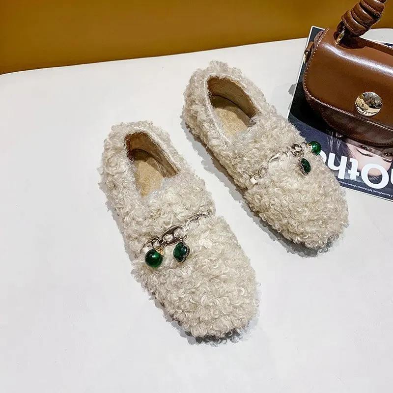 

Shoes for Women 2022 Winter New Fashion Chain Rhinestones Wear Flat-bottomed Lamb Wool Plus Velvet One Pedal Beanie Cotton Shoes