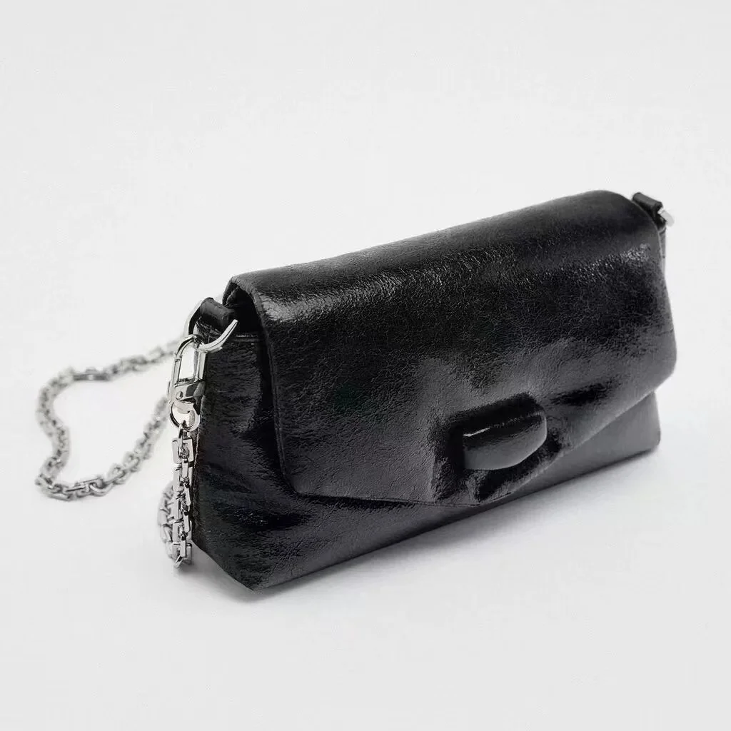 

NEW Flap Solid Crossbody Bags for Women 2023 Lat Trend Designer Classic Shoulder Handbags with Short Handle Small