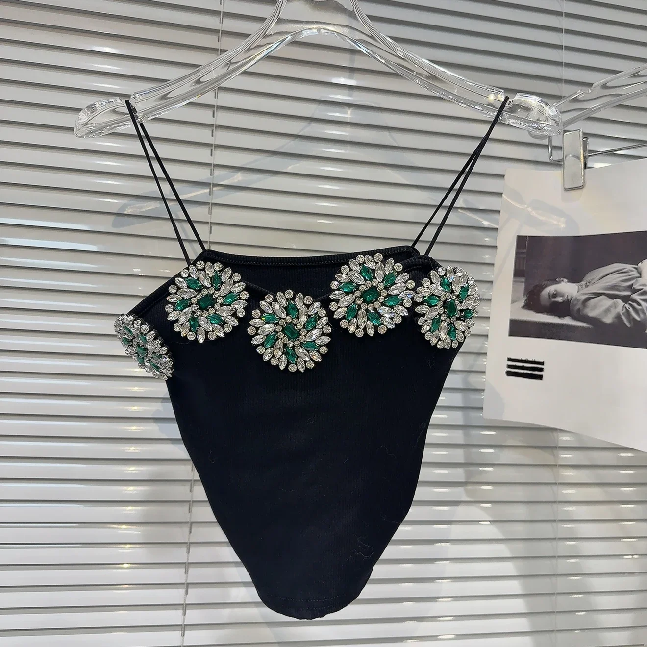 Новинка весны 2024 темпераментный подиумный камзол для женщин тяжелая