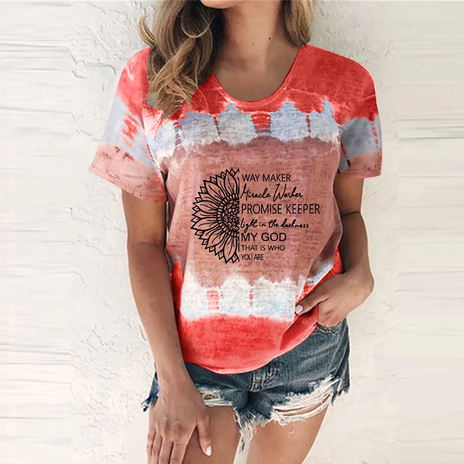 

Женская футболка с круглым вырезом и коротким рукавом