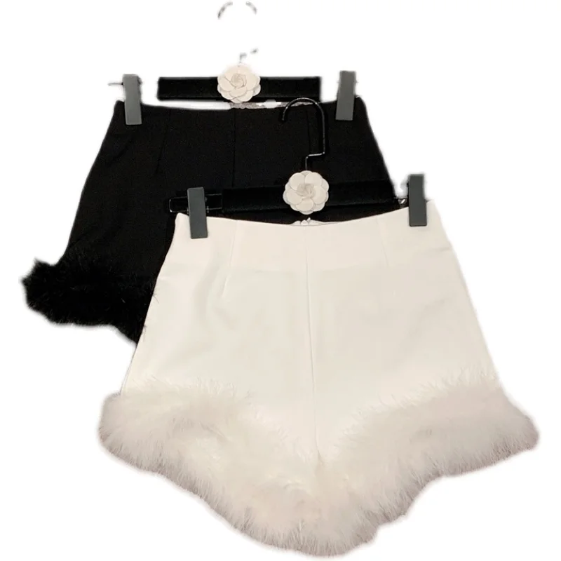 2023 Spring and Summer New Sexy Slim Hip Fashionable Sweet Feather Burr Stitching High Waist Shorts Women White Black
