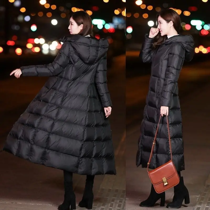 Cotton-padded padded jacket for ladies and women with long knee-length cotton-padded jacket, hooded slim and thickened jacket