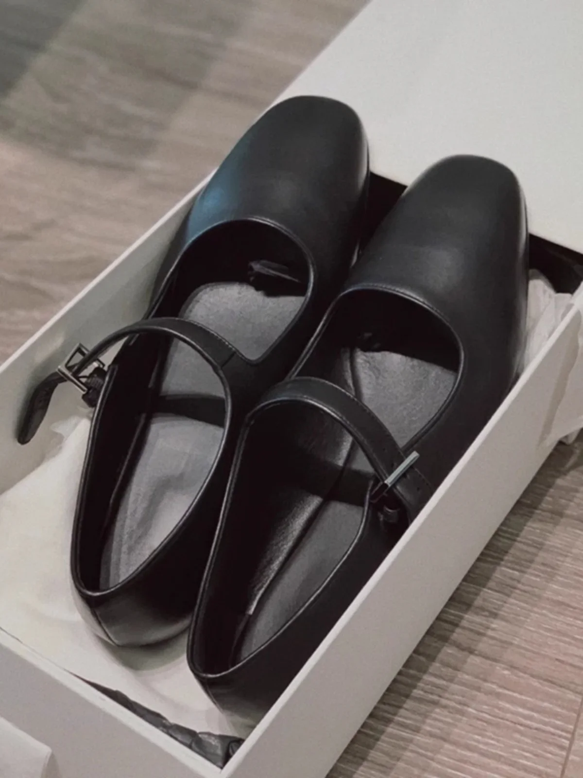 w stylu retro pojedynczy but z płaską podeszwą i płytkimi ustami damskie małe skórzane buty Mary Jane kwadratowym noskiem