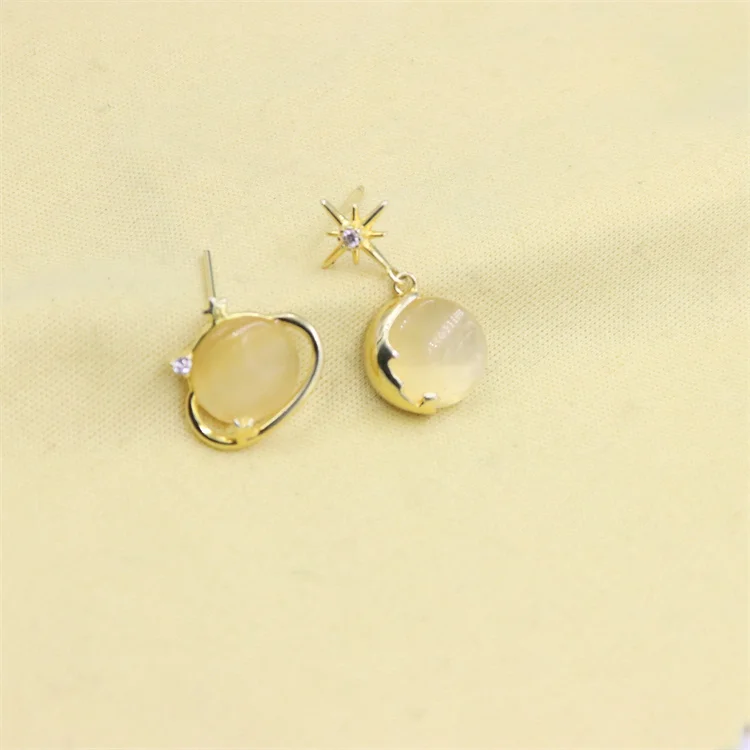 

ZFSILVER Fashion Sterling 925 Silver Golden Opal Asymmetry Planet Star Earring For Women Charm Accessories Wedding Jewelry Gifts