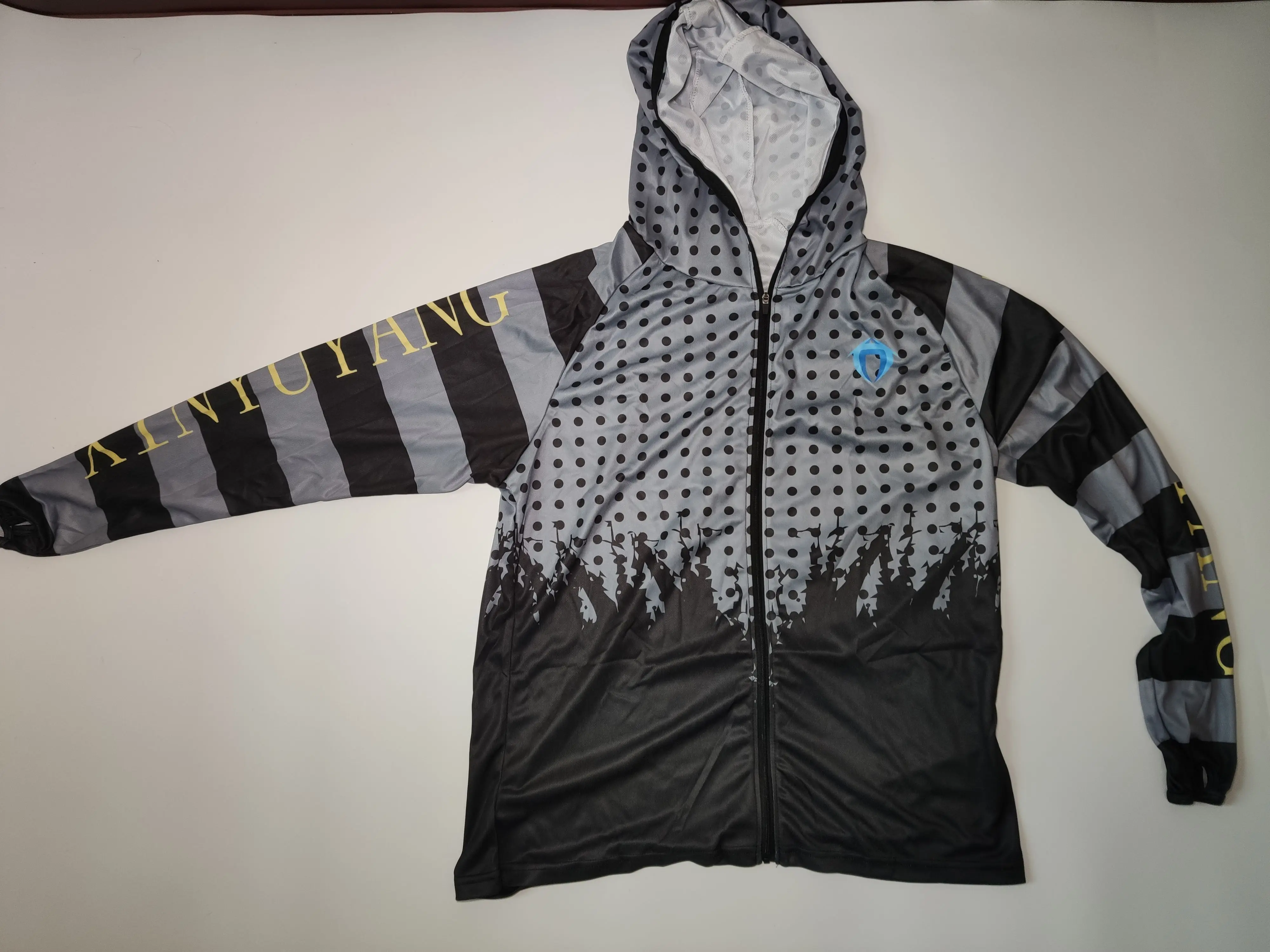 

New Fishing Clothing Gray Breathable Sunscreen Shirt Men Quick Drying Upf 50+ Long Sleeve Hooded Sport Fishing Ja