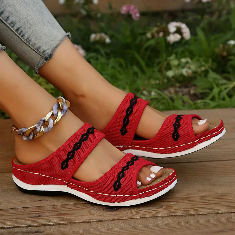 New 2023 Retro Wedges Slippers Women Non-slip Round Toed Fashion Comfortable Slippers Casual Walking Beach Shoes Tênis Feminino