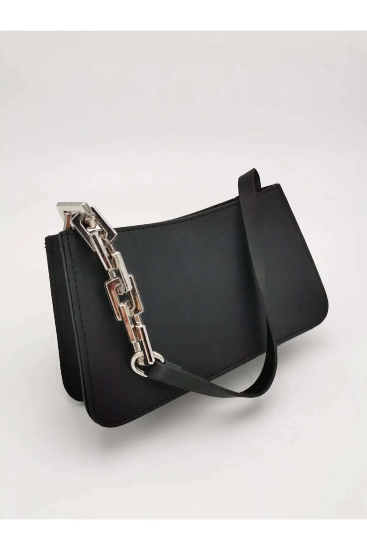 

Women's Black Nubuck Zincirli Askılı Baguette Hand And Shoulder Bag