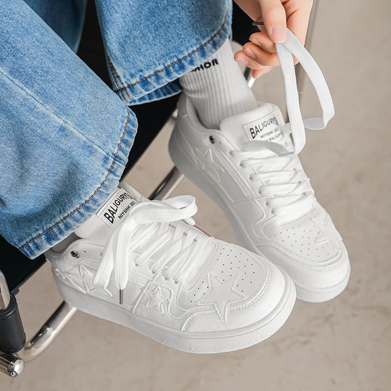 Men Skateboarding Shoes Women Brand Design Sneakers Women Original Skate Shoes Leather Retro Parkour Sports Shoes Male Footwear