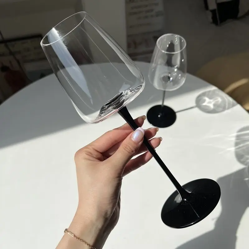 

Pinot Noir Crystal Glass Red Wine Glass Black Straight Thin Rod Goblet Minimalist Bordeaux Champagne Glass Black Long Style