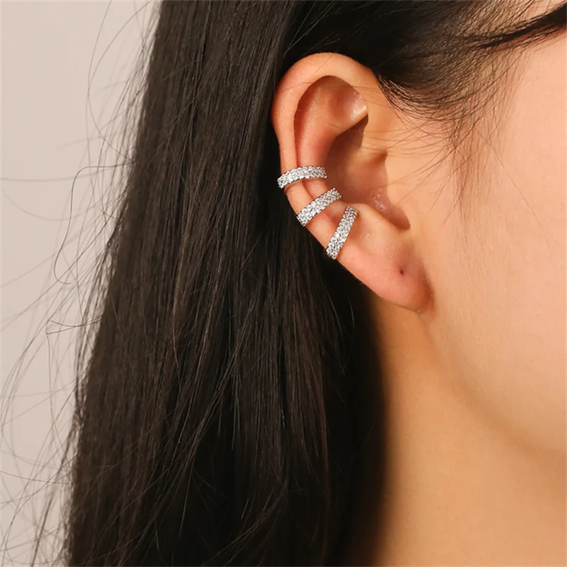 

New Fashion Women Stud Earrings Micro-inlaid Niche Temperament SimpleThree-circle Line Without Piercing Zirconium Ear Bone Clip