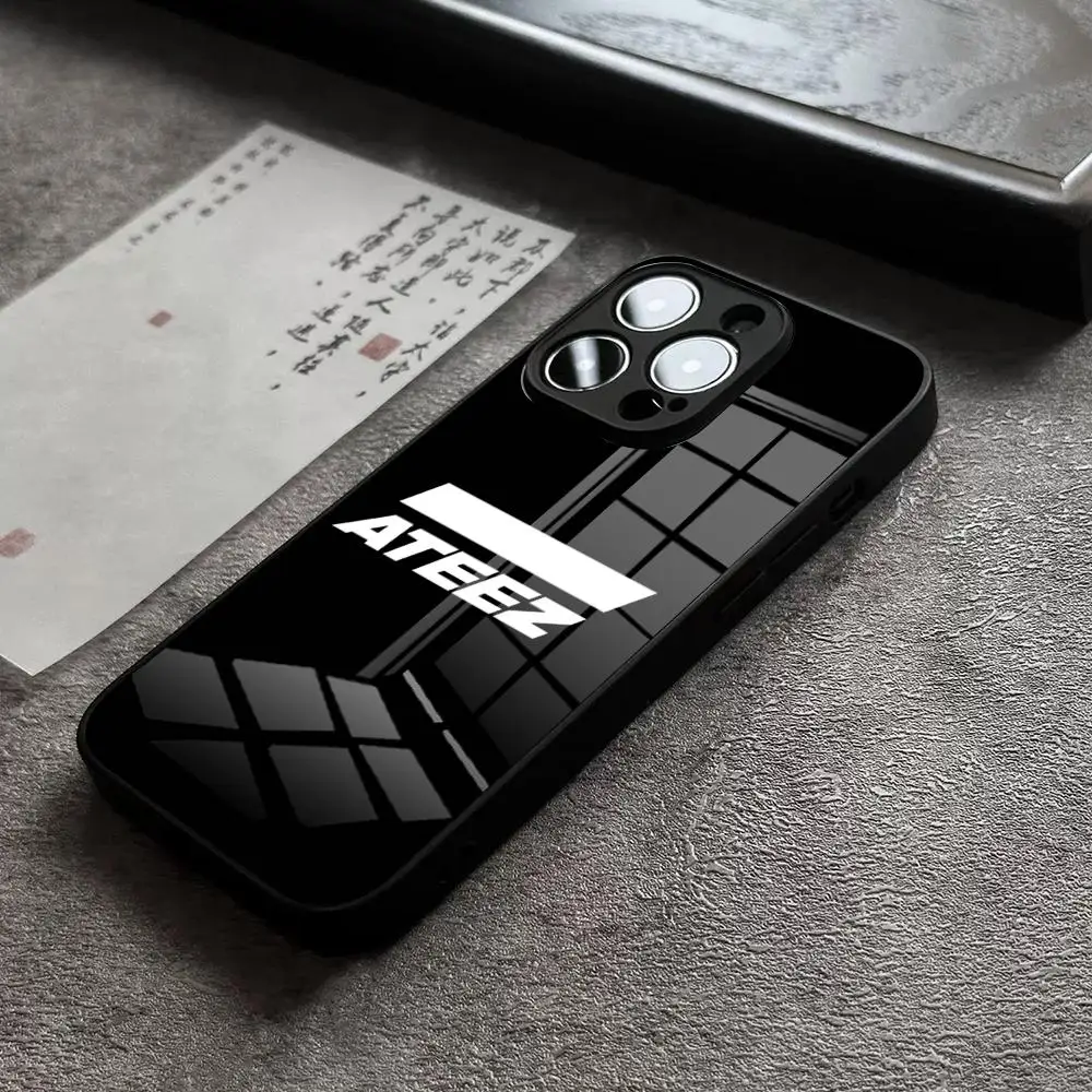 Фото Чехол для телефона с логотипом KPOP ATEEZ для iPhone 15 Pro Max, 14 Plus, 17 Pro Max, 12, 11, 13, X, XR, XS, 16 Plus, Air, SE, стеклянный чехол №5