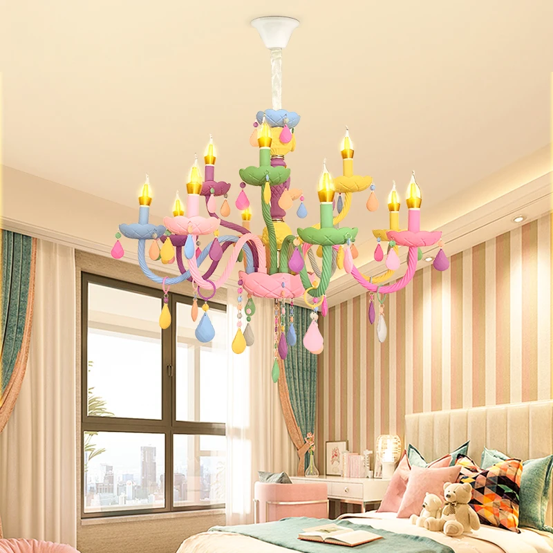 Дешево Люстра Макарон для детской спальни, празднование дня рождения, подвесные светильники, Хрустальная светодиодная Радужная люстра-Свеча для д...
