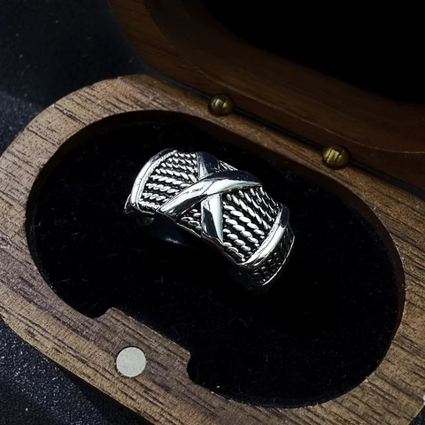 Открытое регулируемое кольцо LENNIK серебристого цвета