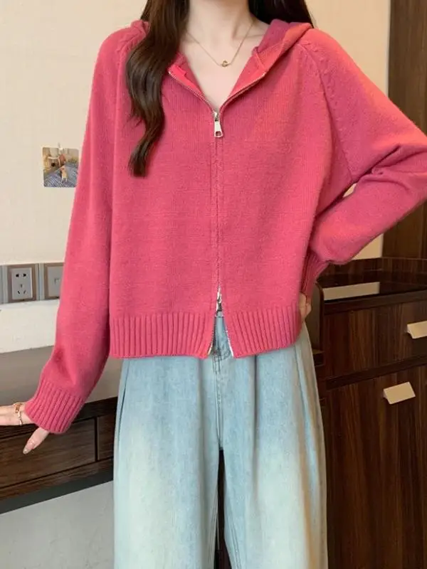 Розово-красный свитер с капюшоном верхняя одежда женский осенне-зимний больших