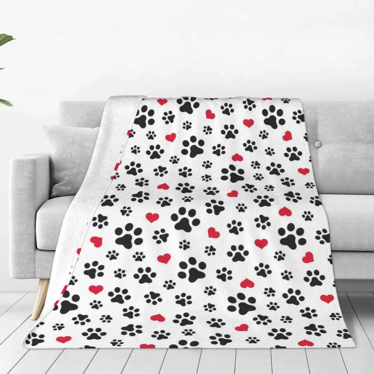 

Dog Paw Cat Paw Blankets Heart Love Print Plush Funny Warm Throw Blanket for Bedspread Winter