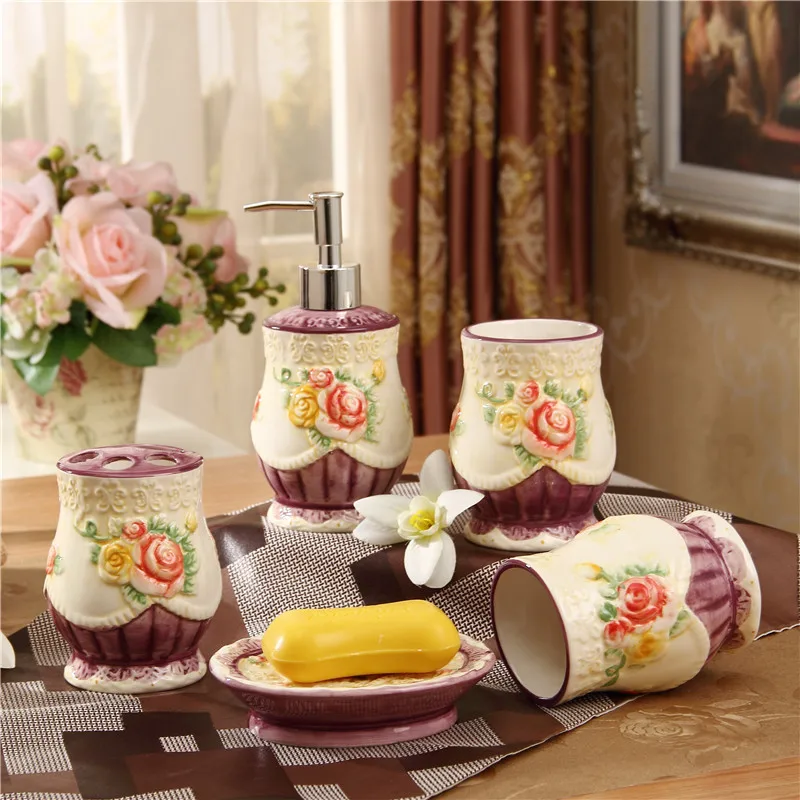 

Керамический набор для ванной комнаты, диспенсеры для жидкого мыла, держатель для зубной щетки, стеллаж, 5 предметов, наборы, свадебные подарки, Роза