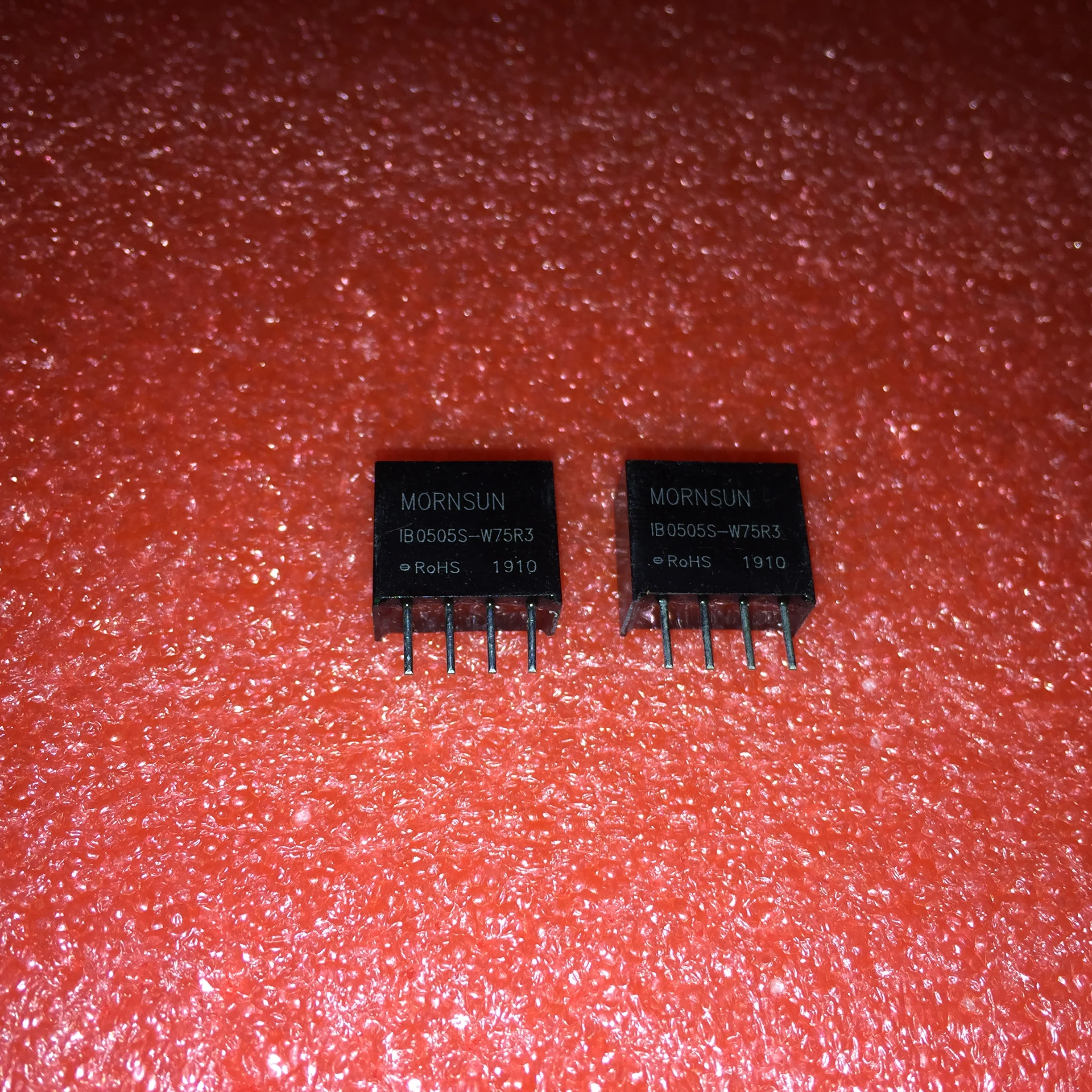 

IB0505S-W75R3 Jinshengyang DC-DC power module 5V to 5V isolation regulator 0.75W