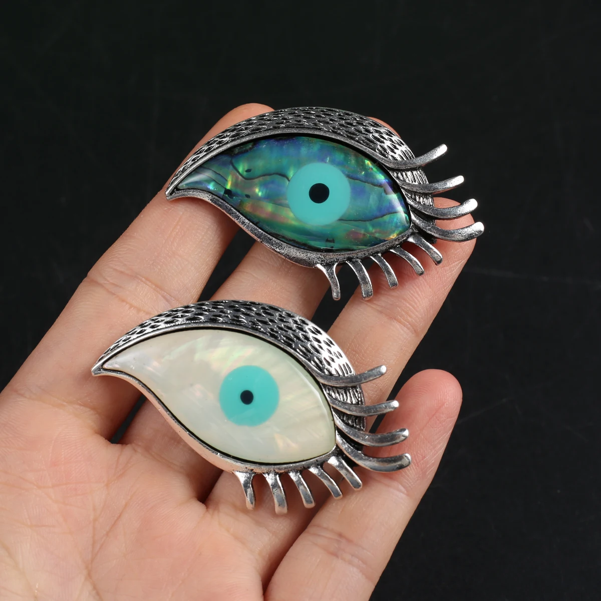 

1Pcs Random Women Brooch Natural The Mother Of Pearl Eye-Shaped Pendant Brooch For jewelry making DIY Necklace Accessory
