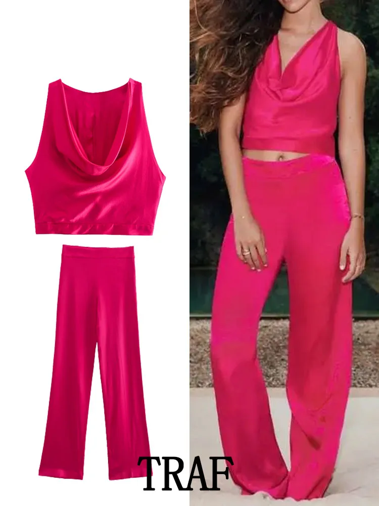 

Костюм женский летний из топа с драпировкой и брюк с широкими штанинами