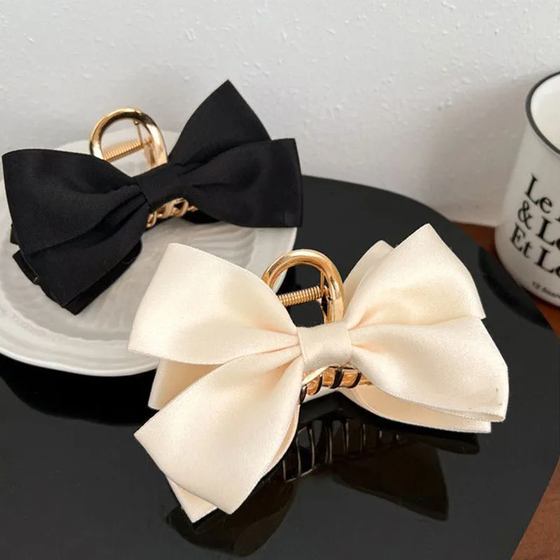 

Elegant Bow Knot Hair Clip Ladies Trendy Metal Hair Claws Korea Shark Clip Hairpin Black And White Headgear