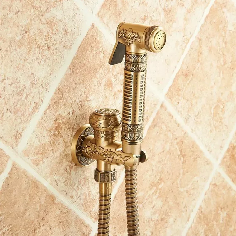 

Retro Handheld Bidet Faucet Set Antique Brass Hygienic Shower Spray Head Bathroom Toilet Cleaning Car Rinse Pet Airbrush AST3778