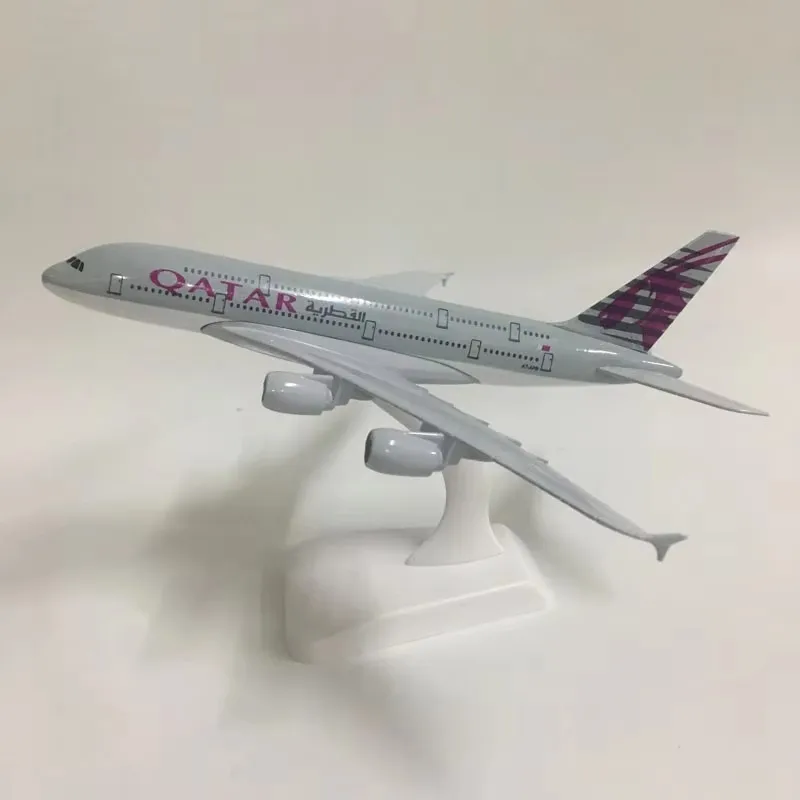 20 см A380 Qatar Airline 1:400 модель самолета из сплава Airbus литая под давлением с подставкой