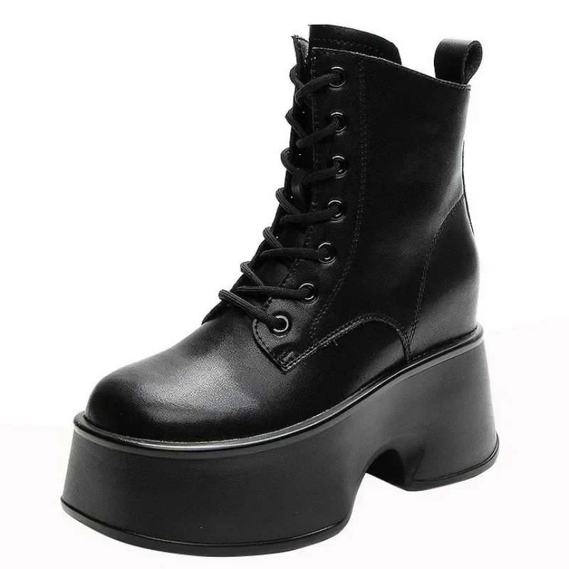 Женские мотоциклетные ботинки из натуральной кожи на платформе 11 см