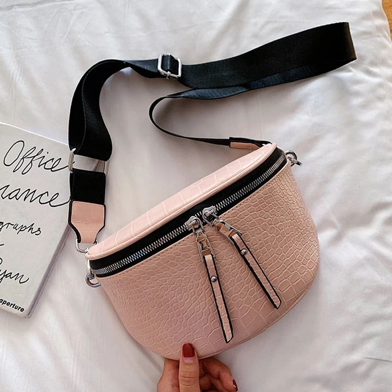 Luxury Designer Saddle Women's Chest Bag High Quality Crossbody Bags Fashion Female Chain Handbag Hobos Bag Banana Belt Purse