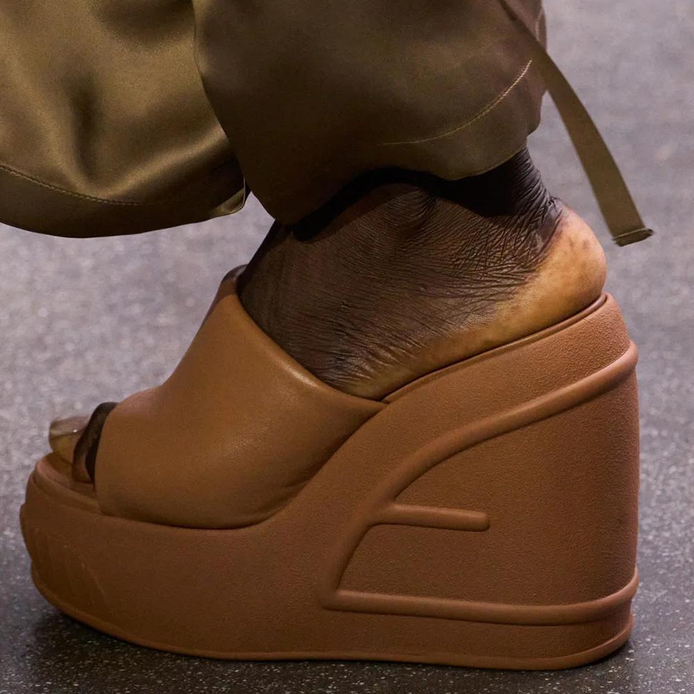 2023 Summer New Wedge Platform Mink Fur round Head Slip-on Slippers High Heel Sandals Large Size Women's Shoes