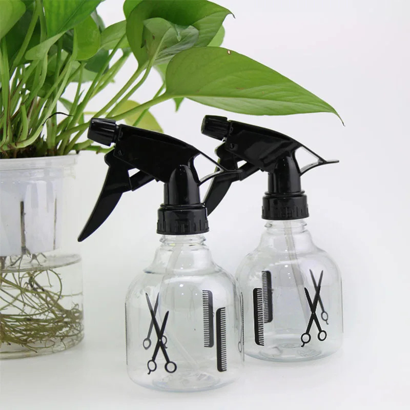 

Transparent Plastic Garden Watering Pot for Gardening and Hairdressing Multi-purpose Ultra-fine Press-type Watering Pot-175ml