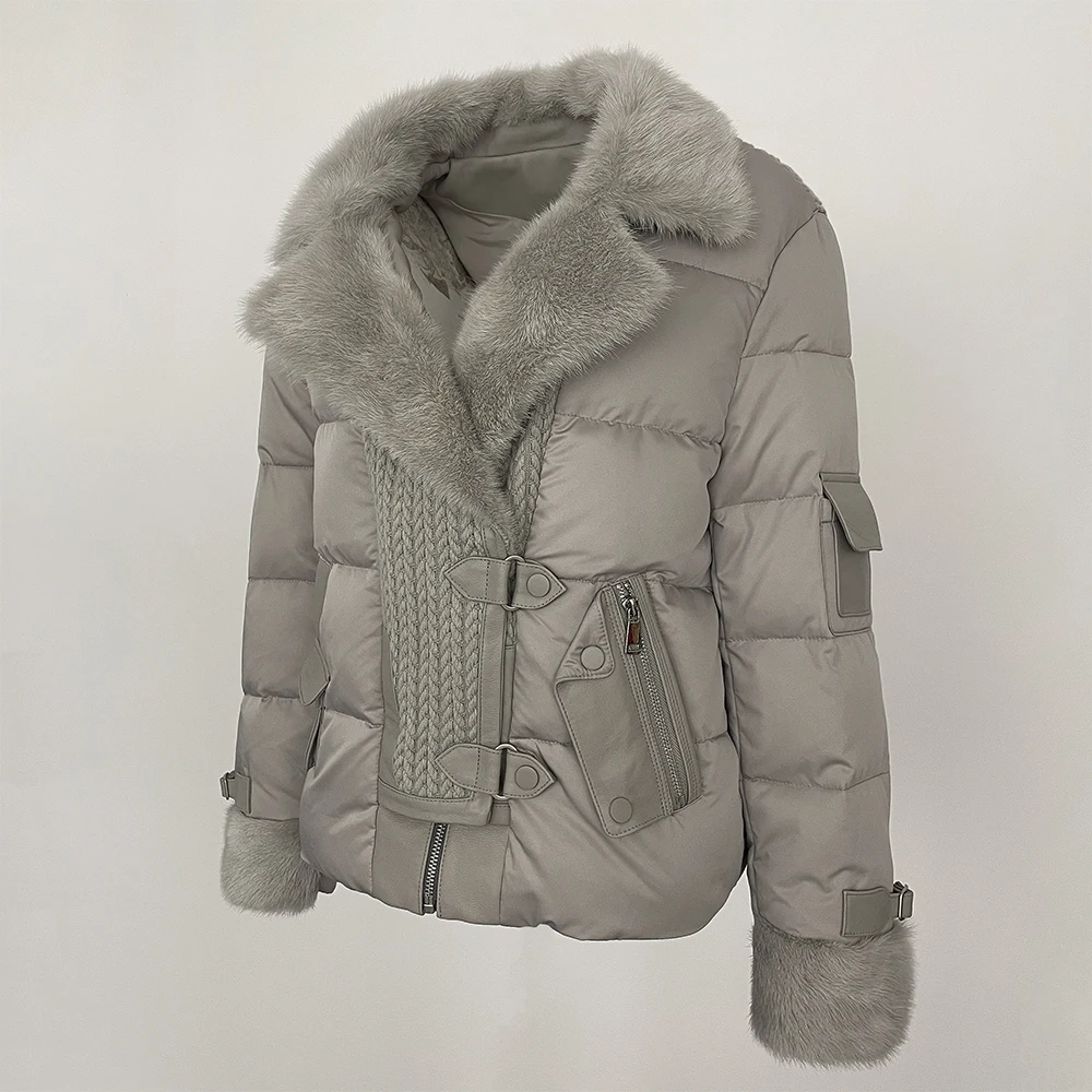 Женский утепленный пуховик из натурального гусиного меха с меховым воротником