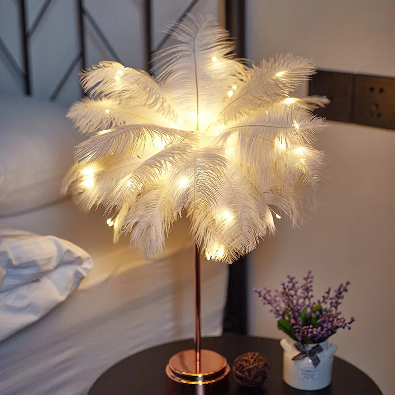 

Feather Table Lamp Bedroom LED Night Light ins Girl Heart Bedside Lamp Modern Wedding Decoration Small Festival Vanlentine Gift