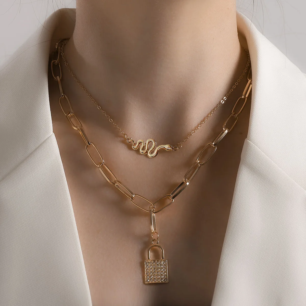 

NEW Vintage Golden Chain Choker Necklace for Women Fashion Punk Metal Multilayer Chain Necklace 2022 Trend Female Men Jewelry