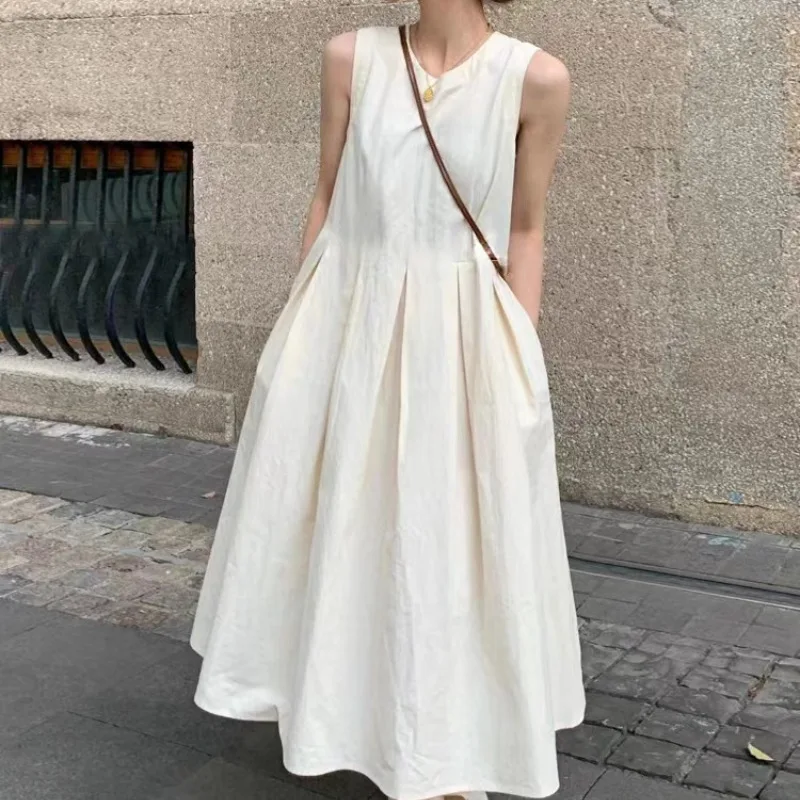 

Женское элегантное белое платье на весну/лето 2023, новый стиль, тонкая юбка-трапеция без рукавов и с поясом на талии, длинная