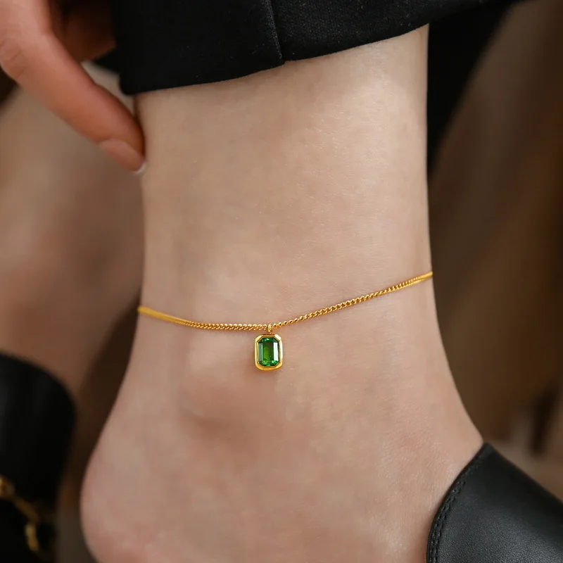 

White Retro Titanium Steel Plated 18k Gold Square Green Crystal Foot Chain Foot Chain Female