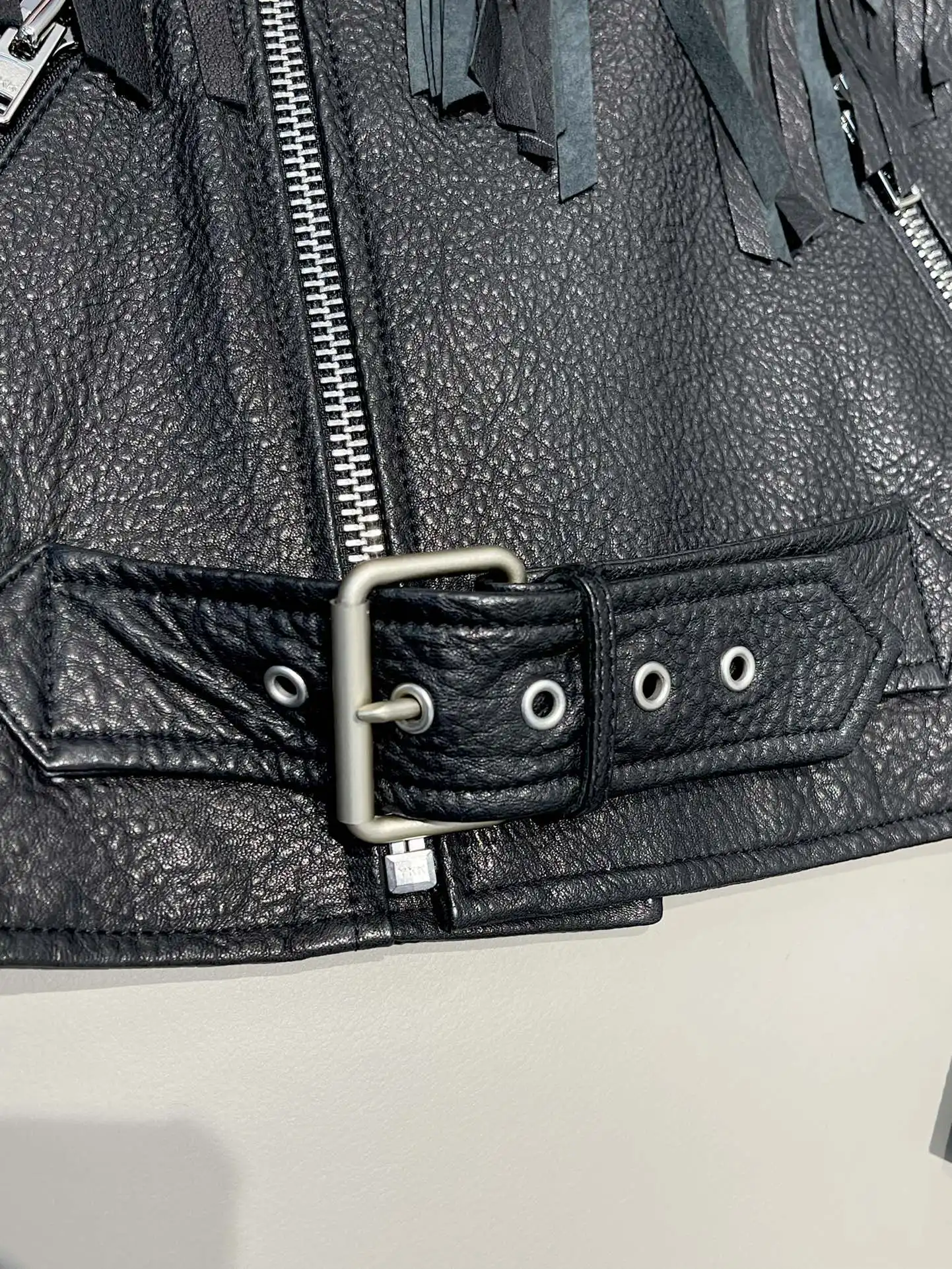 Top Quality Fashion Fringe Motorcycle Leather Jacket 2022 Autumn Winter Turn-down Collar Black Basic Coat with Belt Decoration