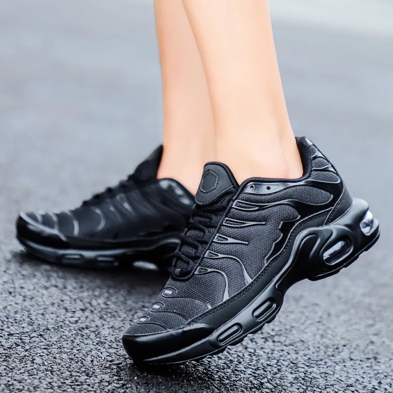 Men Running Sport Shoes Breathable Chunky Casual Sneakers Air Cushio Shoes Male Walking Designer Shoes Couples Athletic Footwear