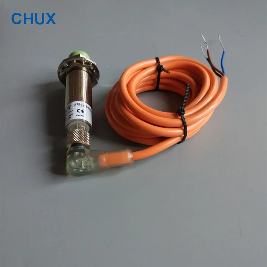 CHUX 1 шт. M18 PNP Индуктивный датчик приближения NO + NC 8 мм Расстояние обнаружения со