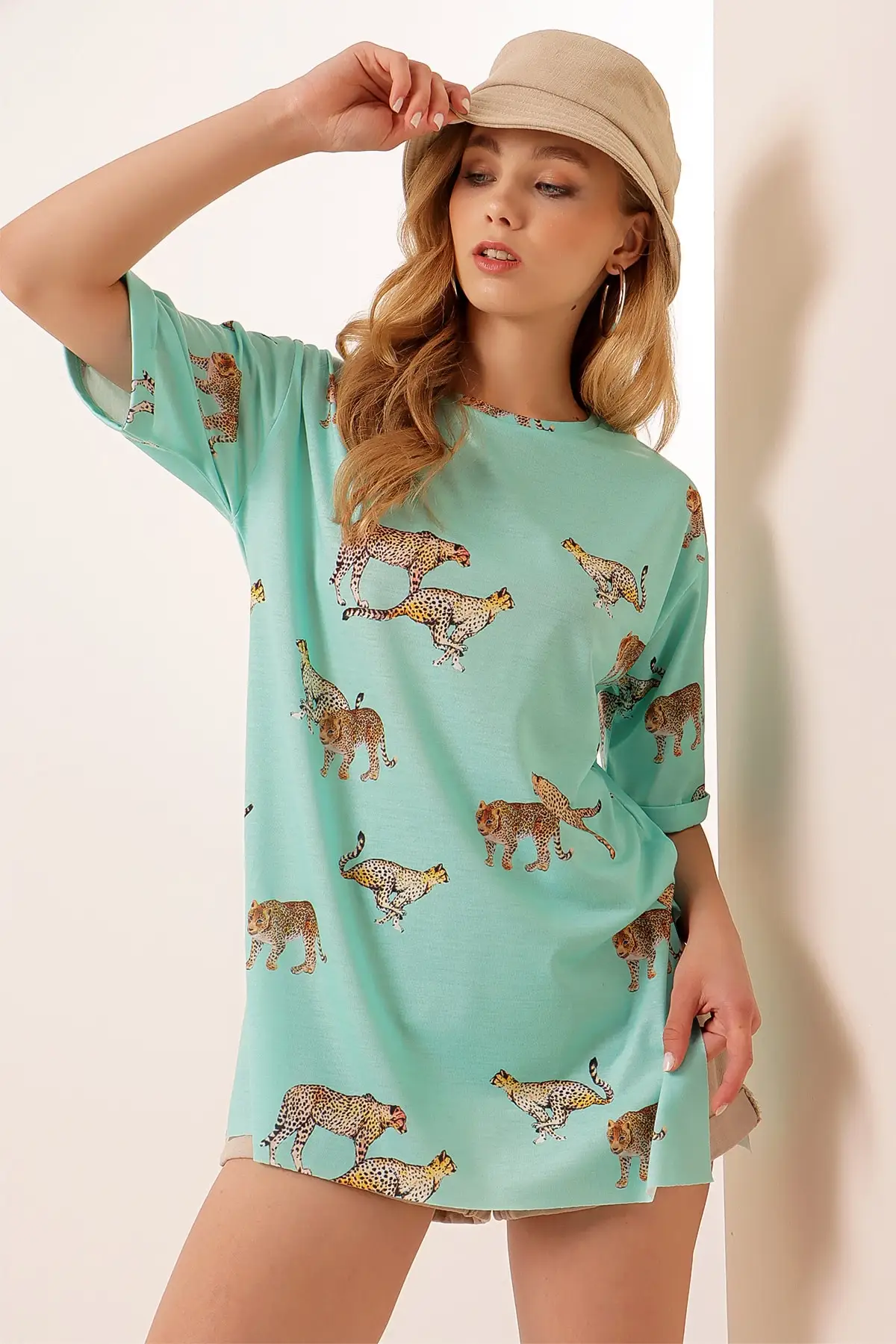 

Women's Cita Printed Slit t-shirt Y20s110-4133