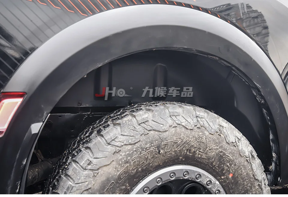 Фото Защитные накладки на задние колесные арки JHO для Ford F150 Raptor 2024-2026, защита внутренних крыльев. №5