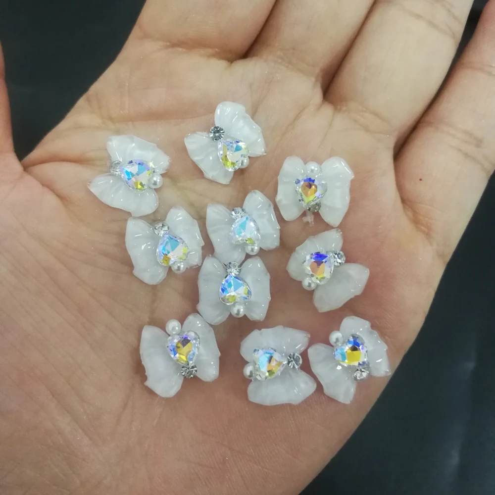 

10pcs 3D Rhinestones Butterfly Kawaii Nails Art Jewelry Pearl Bow Knot Decoration Japanese Cute Resin Charms Manicure Accessory*