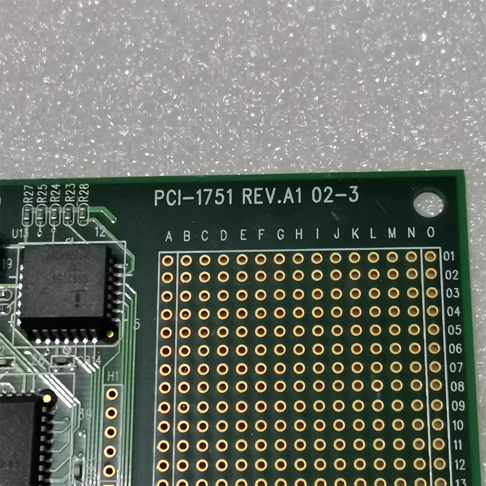 Оригинал для Advantech PCI-1751 REV.A1 02-3 48 бит универсальная шина цифровая Входная/Выходная