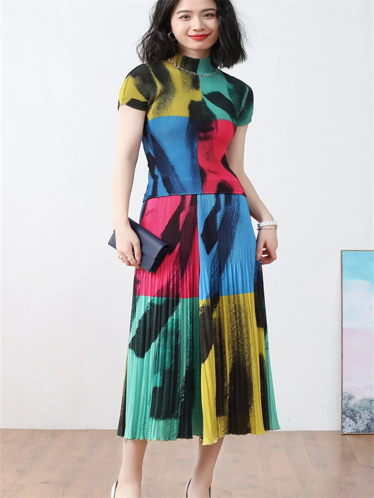 

Miyake Style Doufu Pleated Two-Piece Set Women 2023 Summer Fashion Printed Corn Top+ Skirt Elegant Skirt Set 20 Design and Color